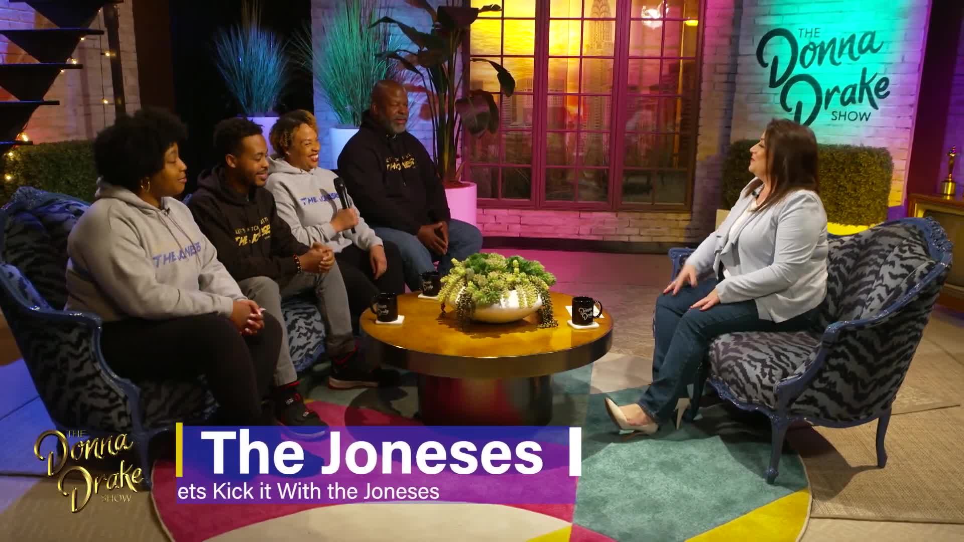 The Donna Drake Show Welcomes The Joneses
