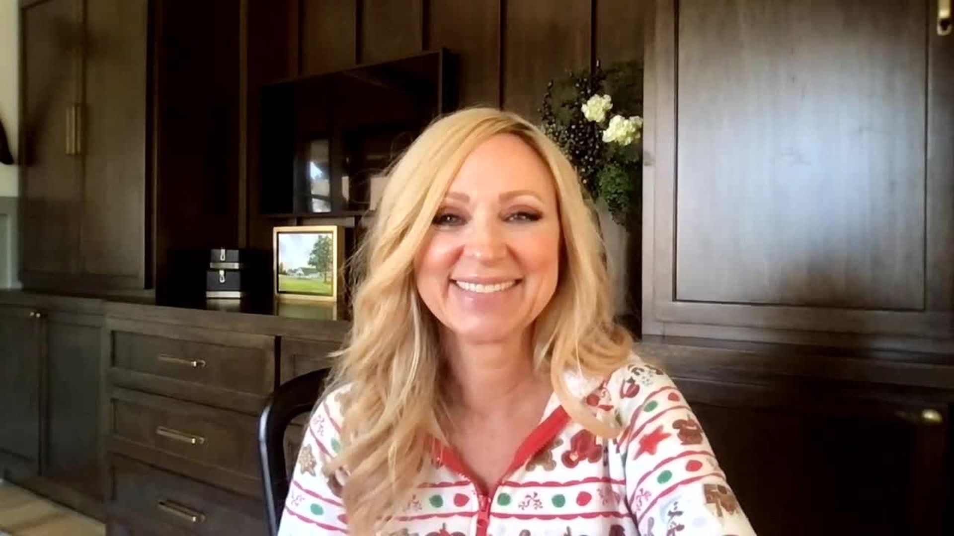 Leigh Allyn-Baker Reveals New Christmas Movies In Christmas Jammies