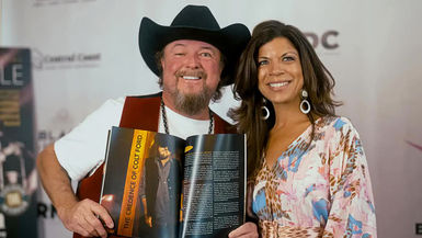 Toby Keith Honored at SABES WINGS Foundation Fundraiser