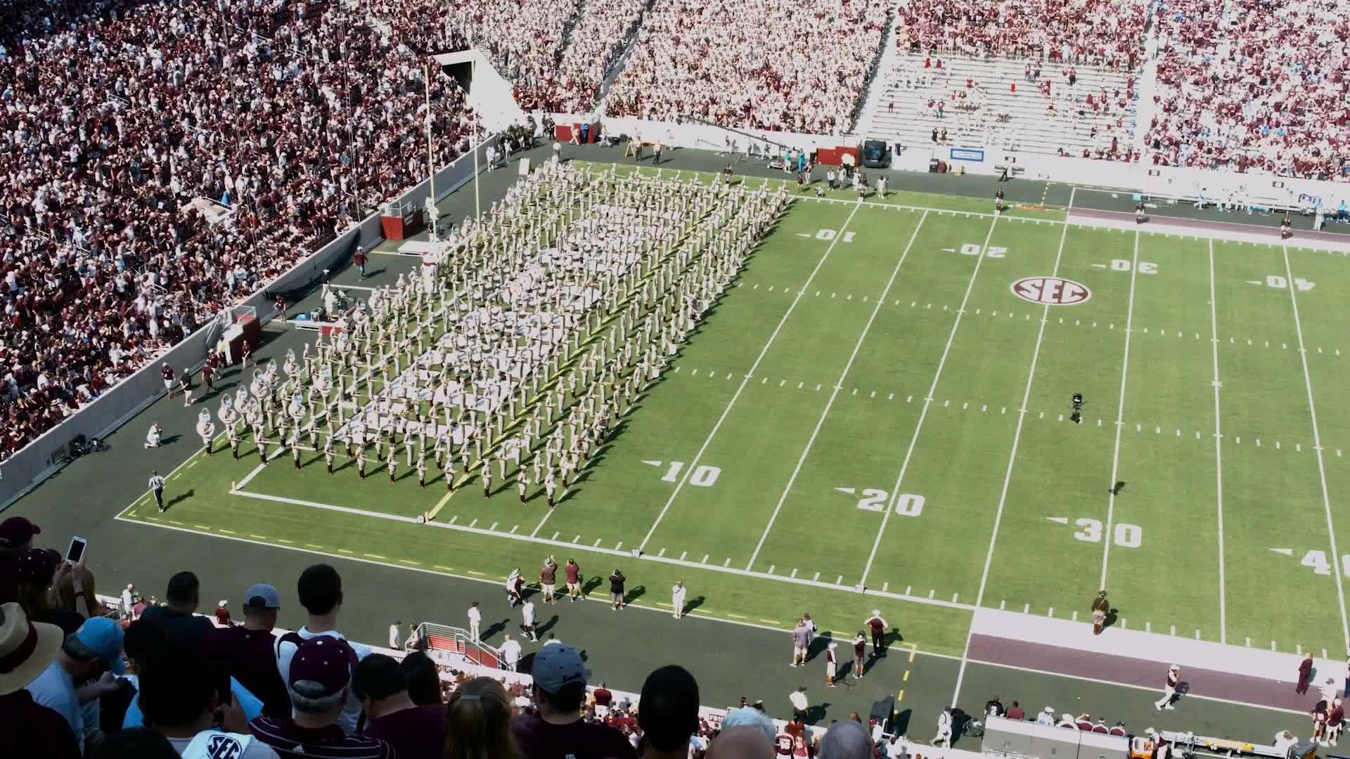 2016 TAMU vs UCLA Halftime Drill