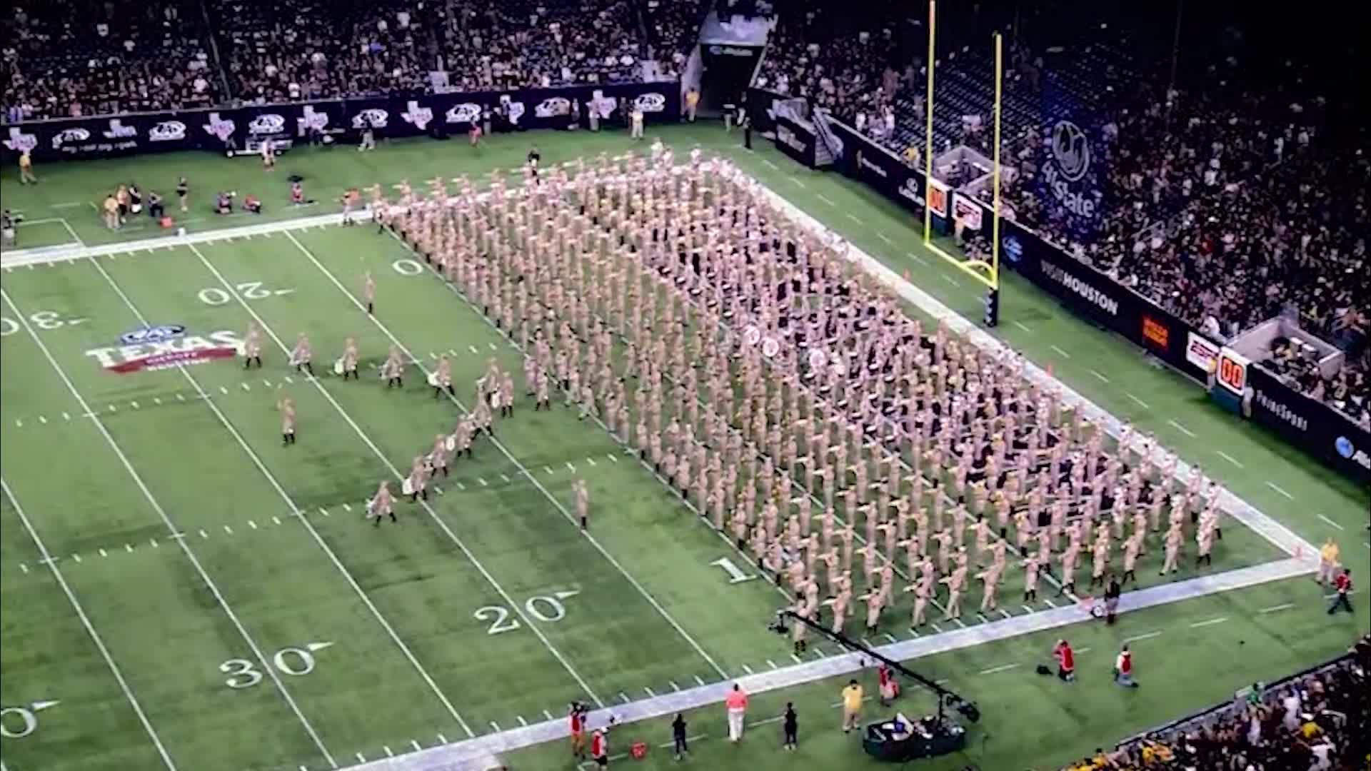 2015 TAMU vs Arizona State Halftime Drill