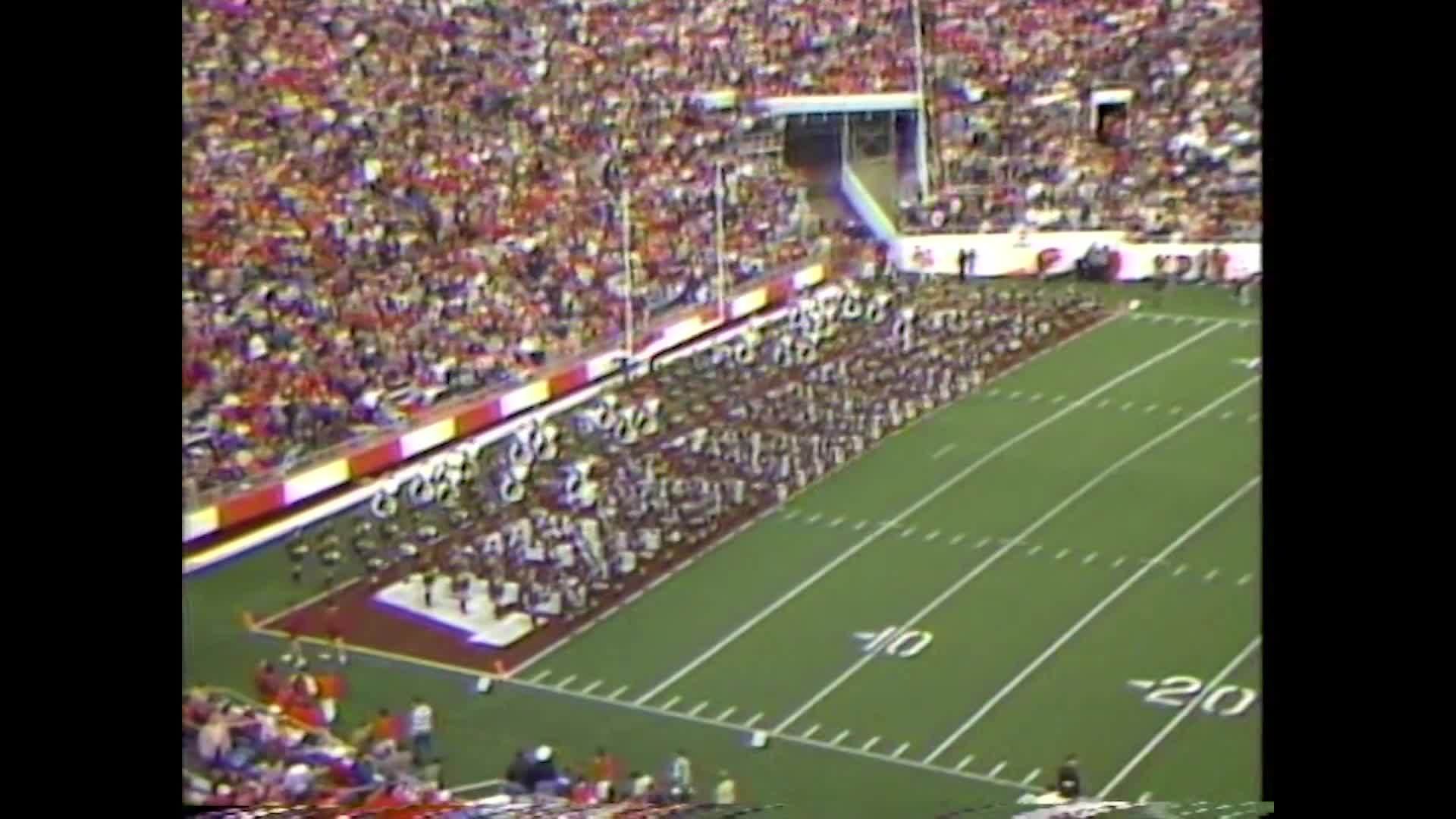 1986 TAMU vs Arkansas Halftime Drill