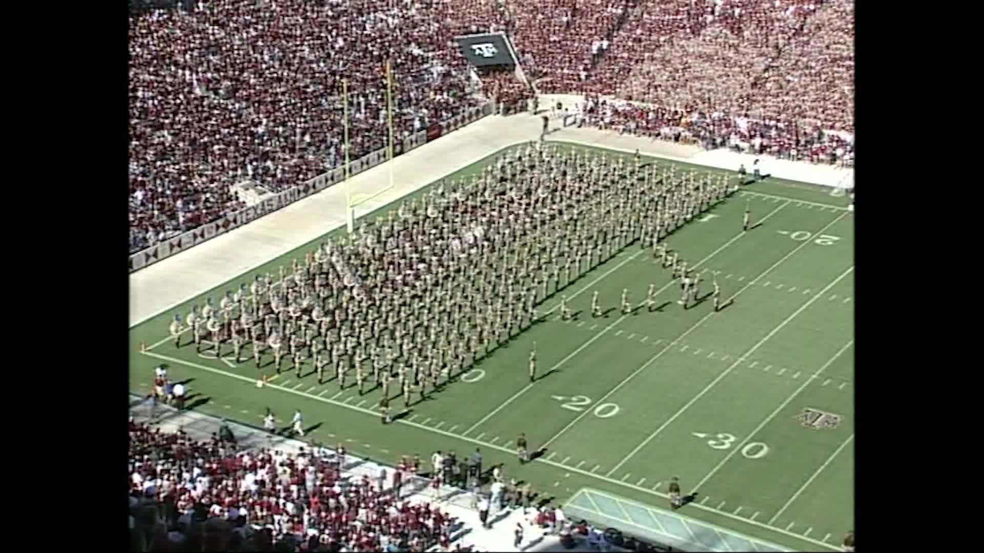 2001 TAMU vs Notre Dame Halftime Drill