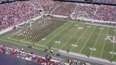 2016 TAMU vs UTSA Halftime Drill