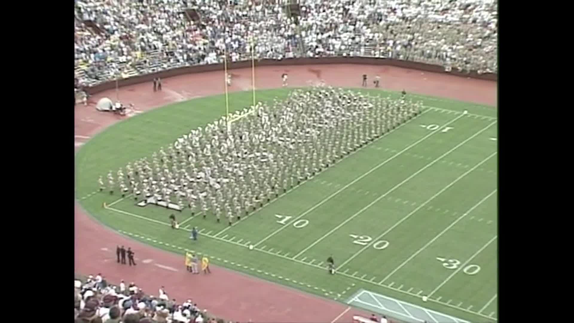 1997 TAMU vs Iowa State Halftime Drill