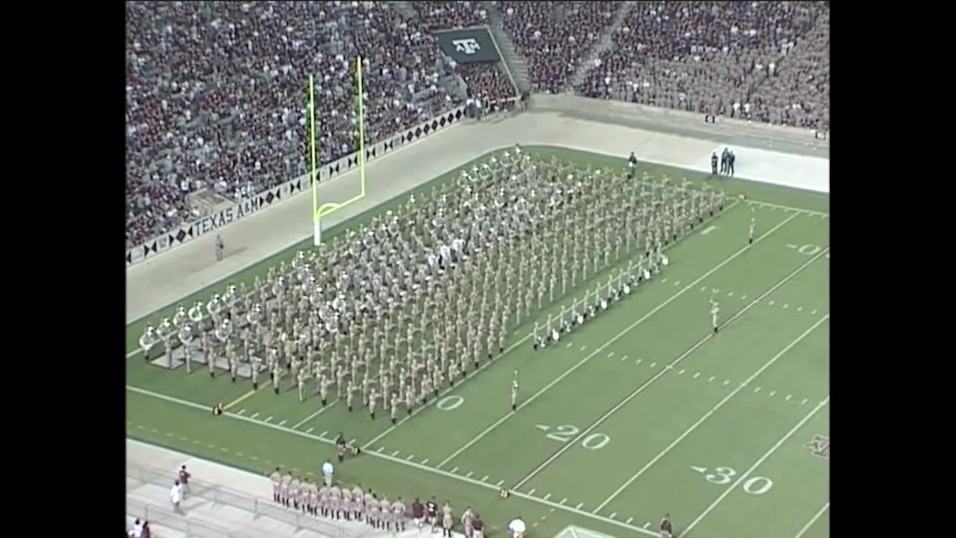 2002 TAMU vs La Tech Halftime Drill