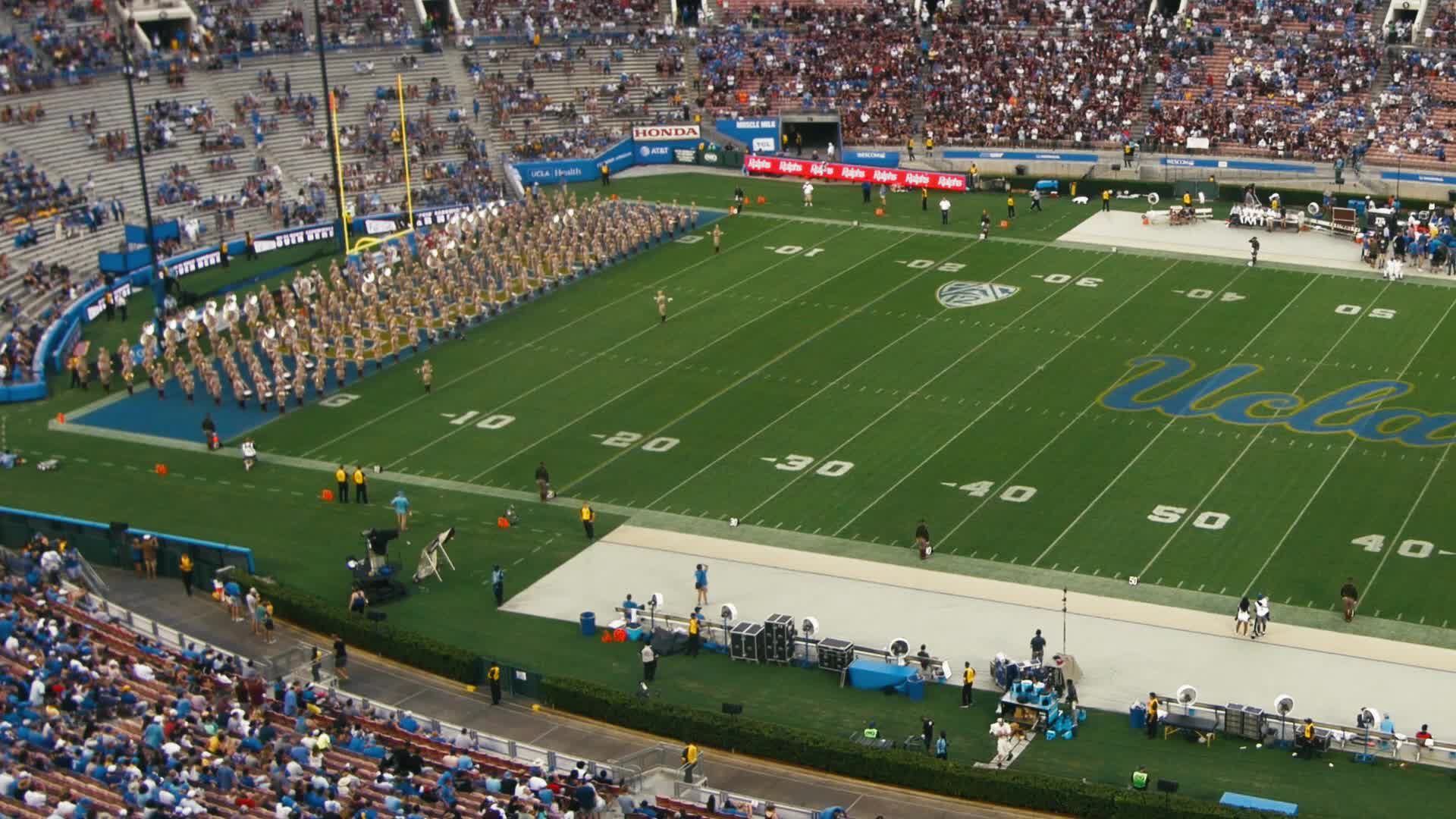 2017 TAMU vs UCLA Halftime Drill